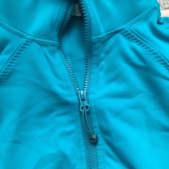 Lululemon In stride jacket - Picture 2 of 8